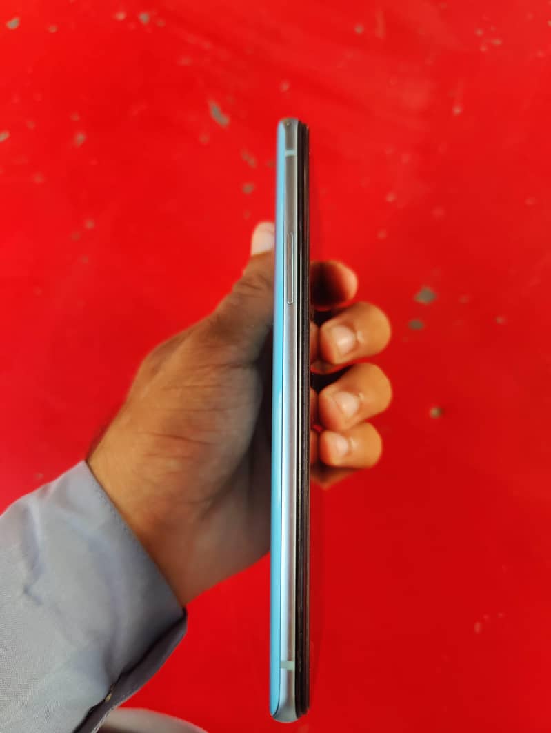 One Plus 9R 0
