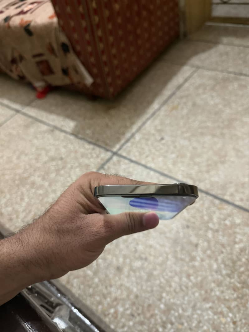 Apple iPhone 12 Pro Max 3
