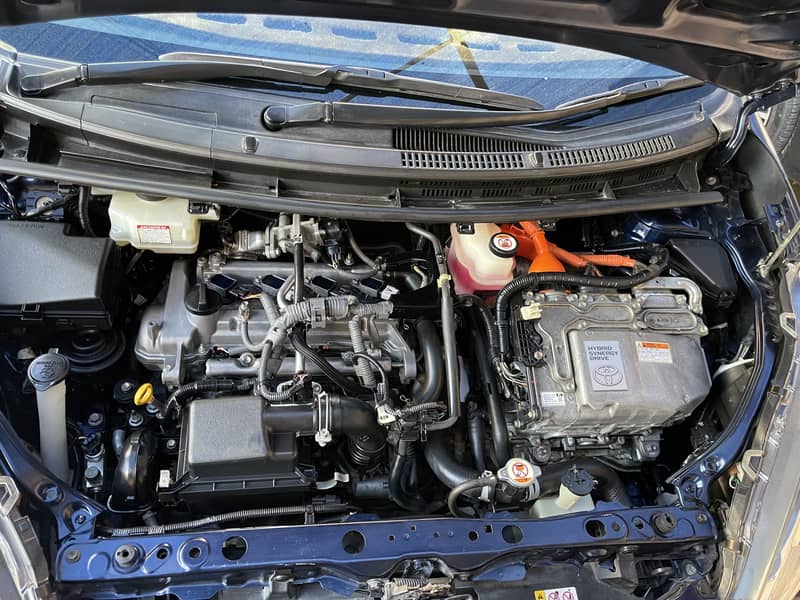 Toyota Aqua 2019 18