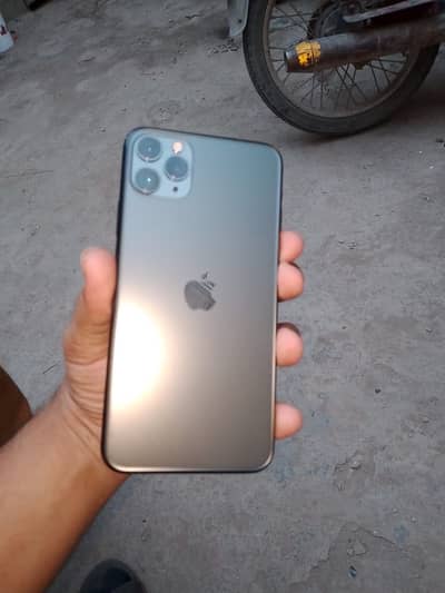 Apple iPhone 11 Pro Max jv