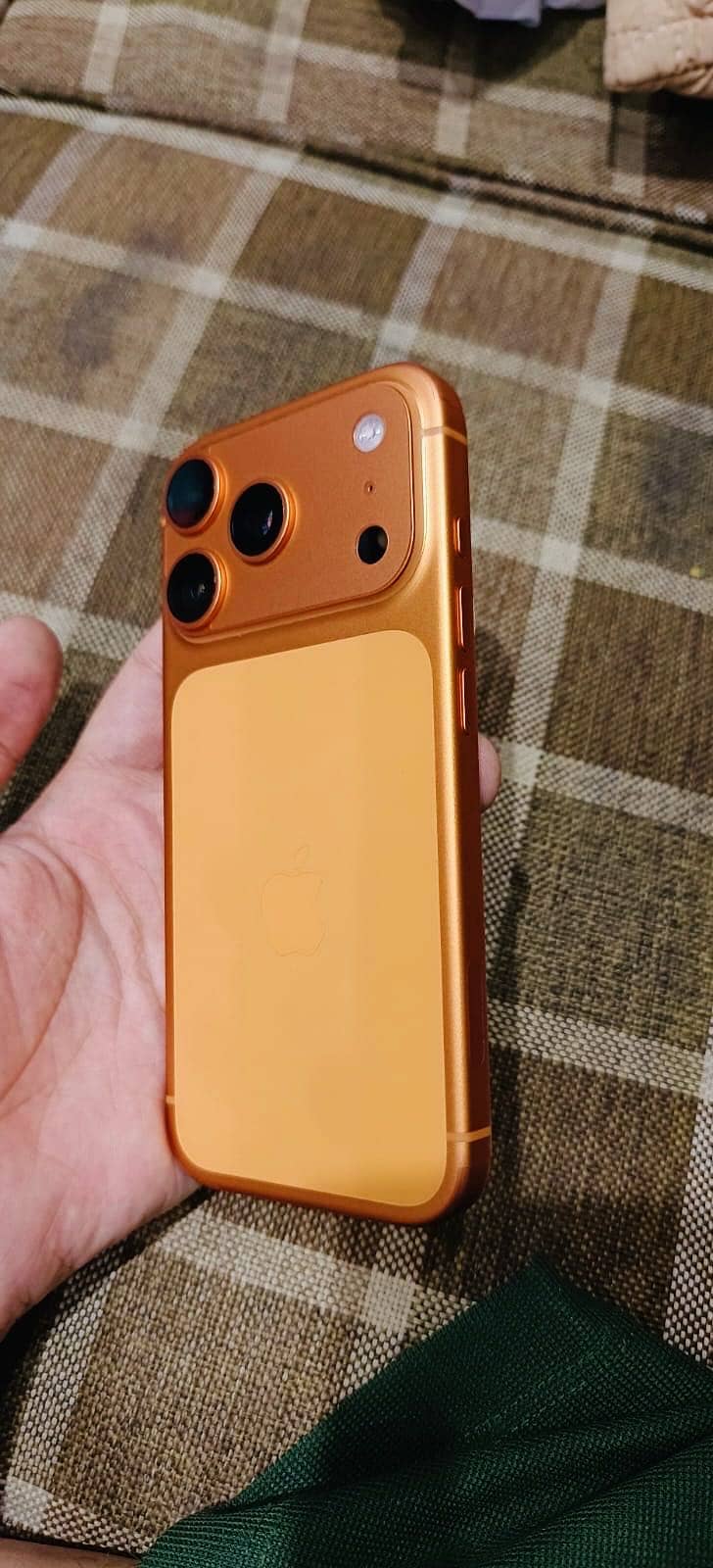 Apple iPhone 17 Pro jv 7