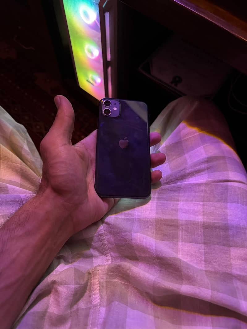 Apple iPhone 11 2