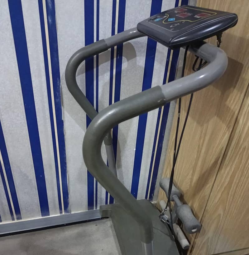 Imported Treadmill (Saudi Arabia) – Excellent Working Condition 3