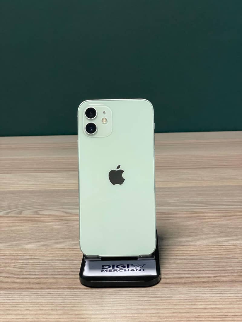 Apple iPhone 12 0