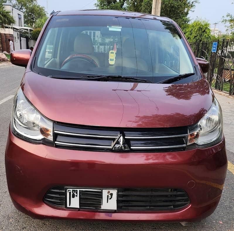 Mitsubishi Ek Wagon 2014 1