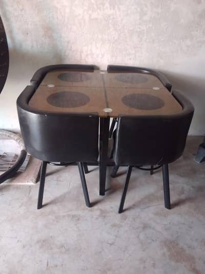 4chair +table