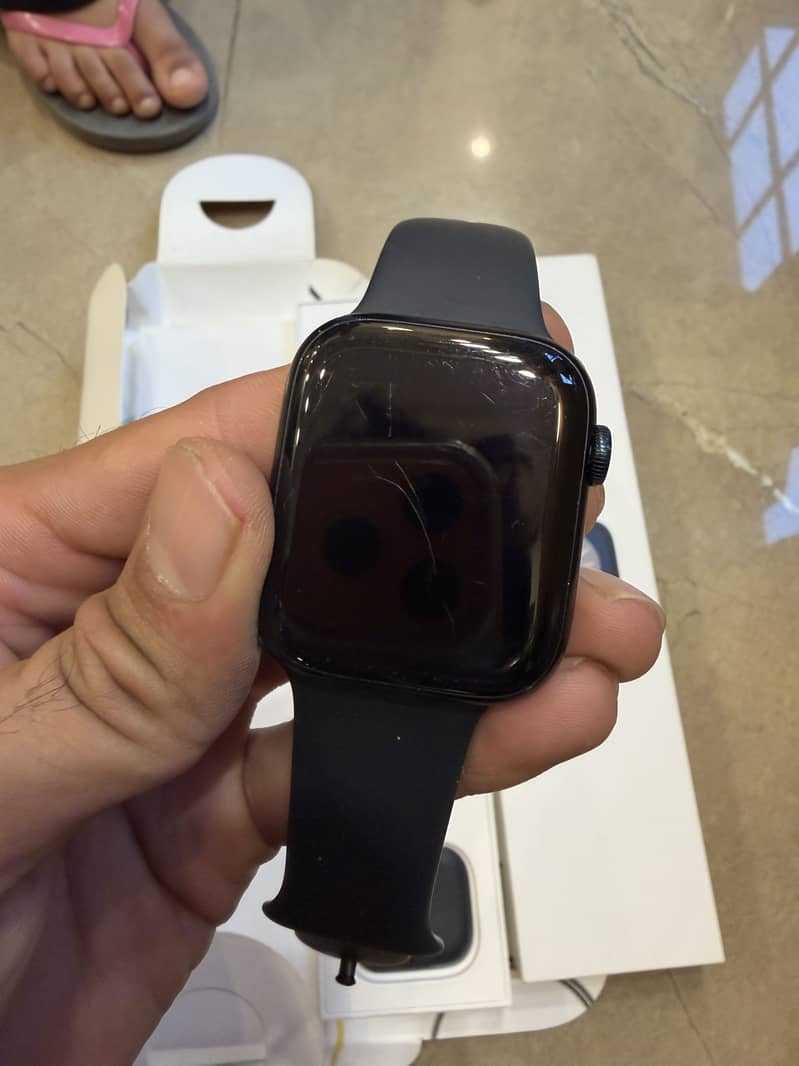 Apple watch series 8 1