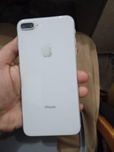 Apple iPhone 8 Plus