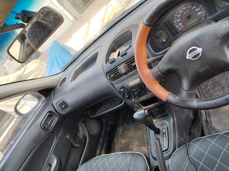 Nissan AD Van 2007 3