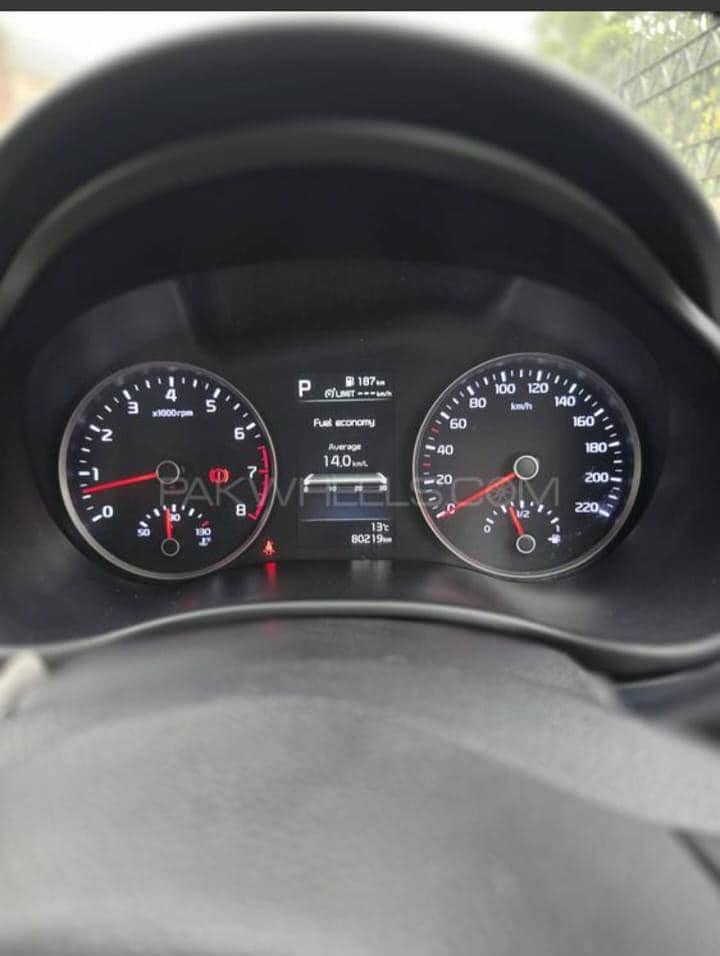 KIA STONIC 2021 1