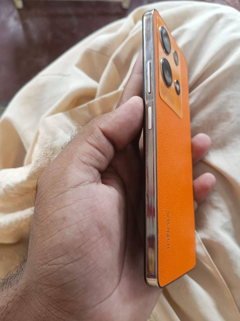 Infinix Note 30 4