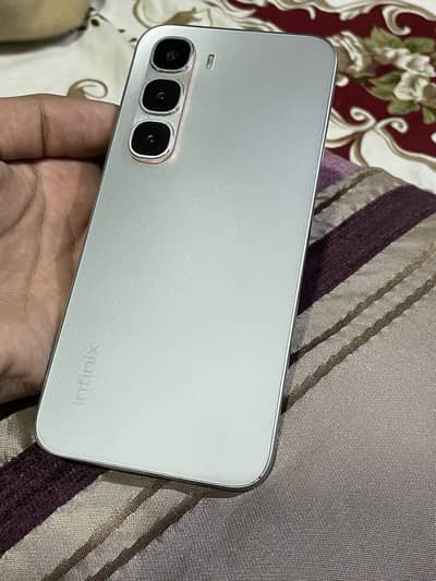 Infinix Hot 60 pro