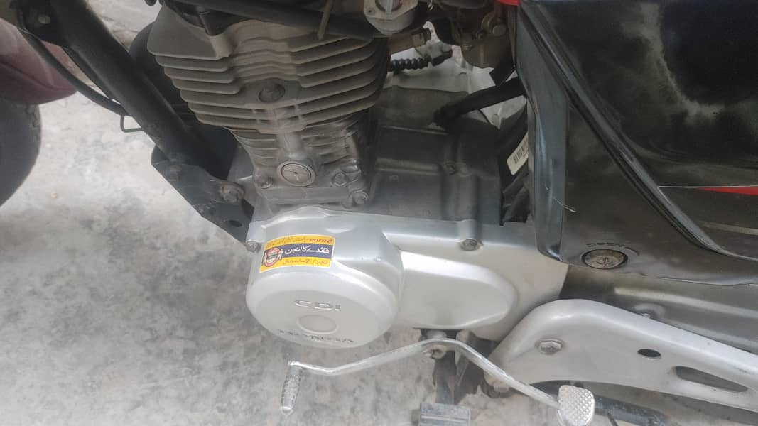 Honda 125 Delux 8