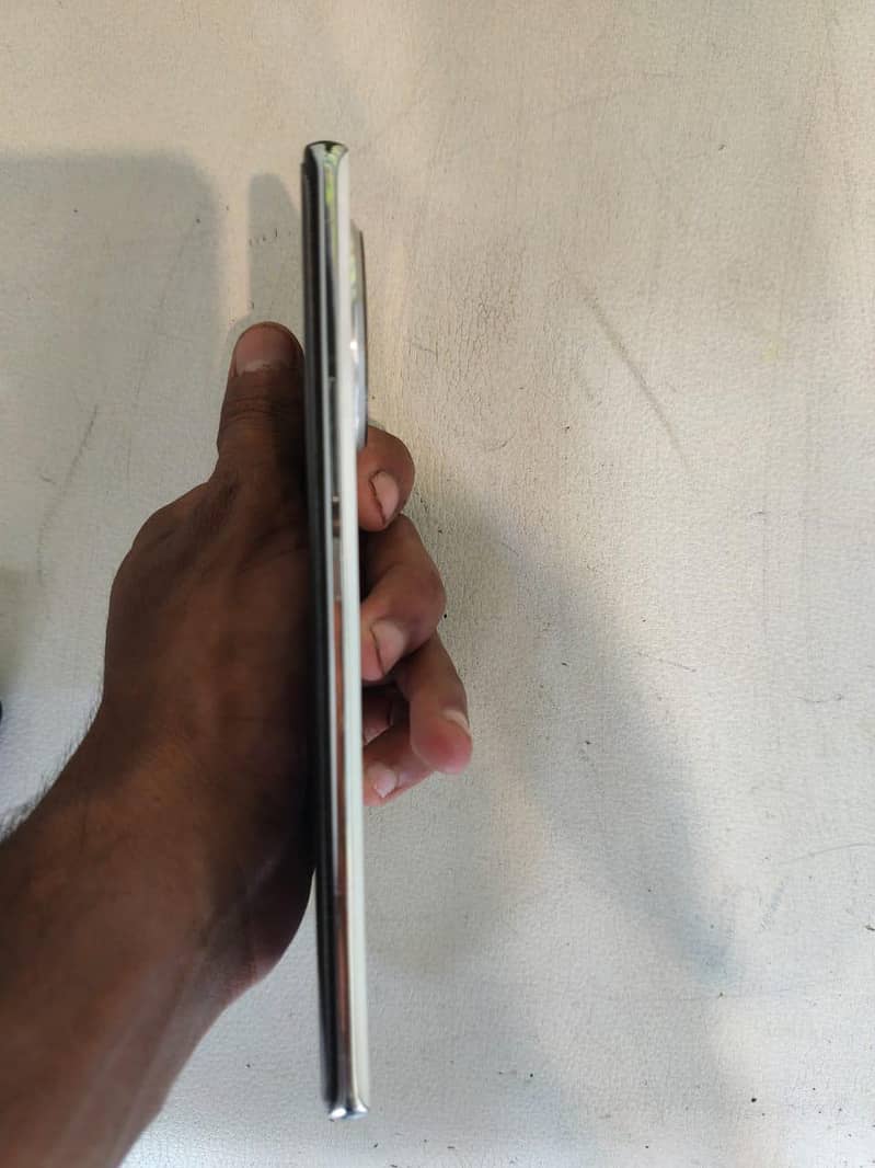 Tecno Spark 20 Pro Plus 5