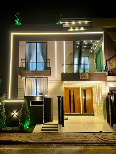 5 Marla Brand New Luxury House For Sale In Prime Location Bahria Orchard Lahore