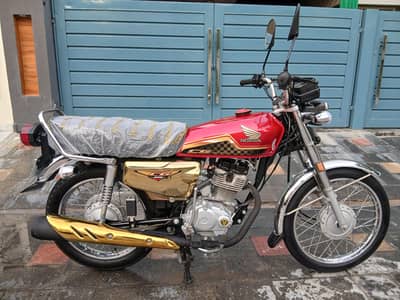 HONDA CG125S SPECIAL EDITION MODEL 2024 KM 7900 TOTAL GENUINE BIKE