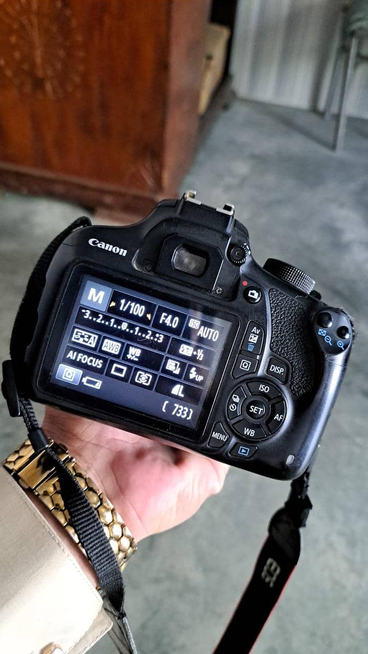 Canon 1200D 1