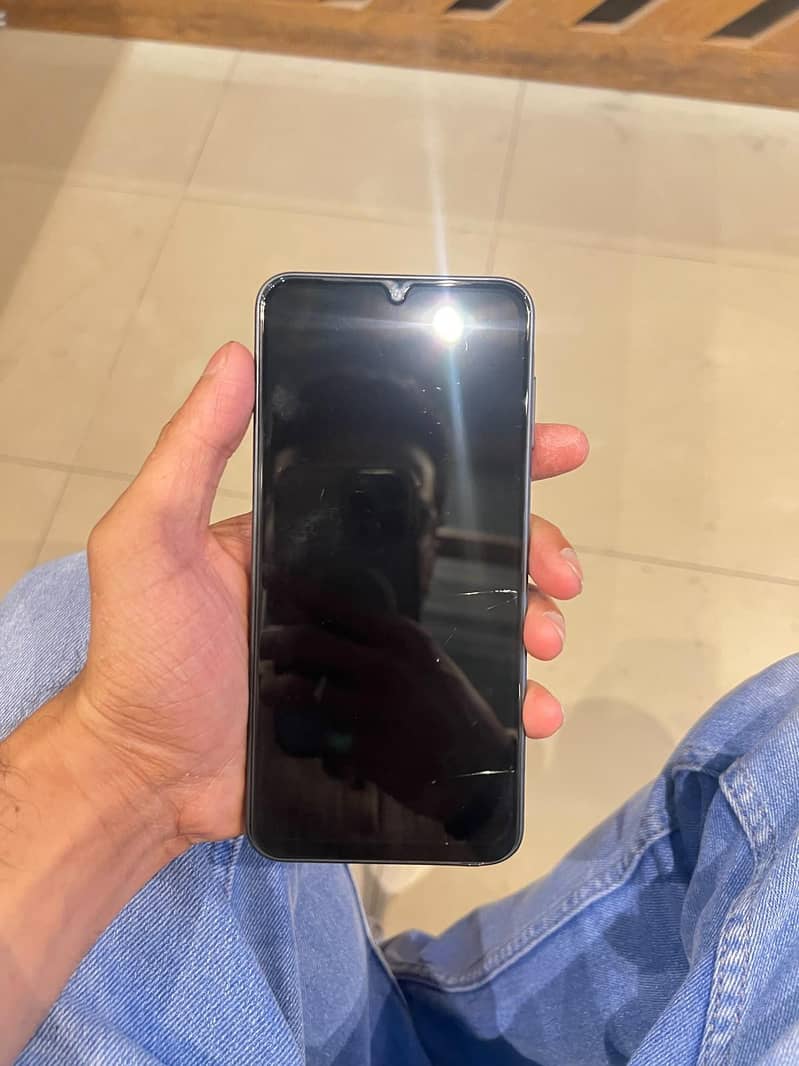 Samsung Mobile A16 0