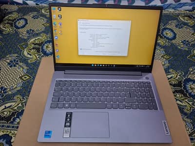 Lenovo IdeaPad, 15.6" - Core i5 13th Gen - DDR5 8gb - 512gb NVME - Box