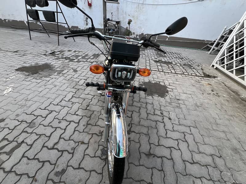 United 125 2025 model 1