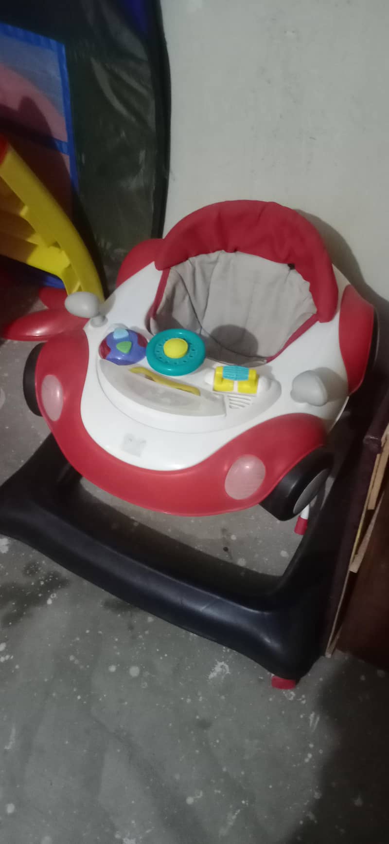 baby Walker 0