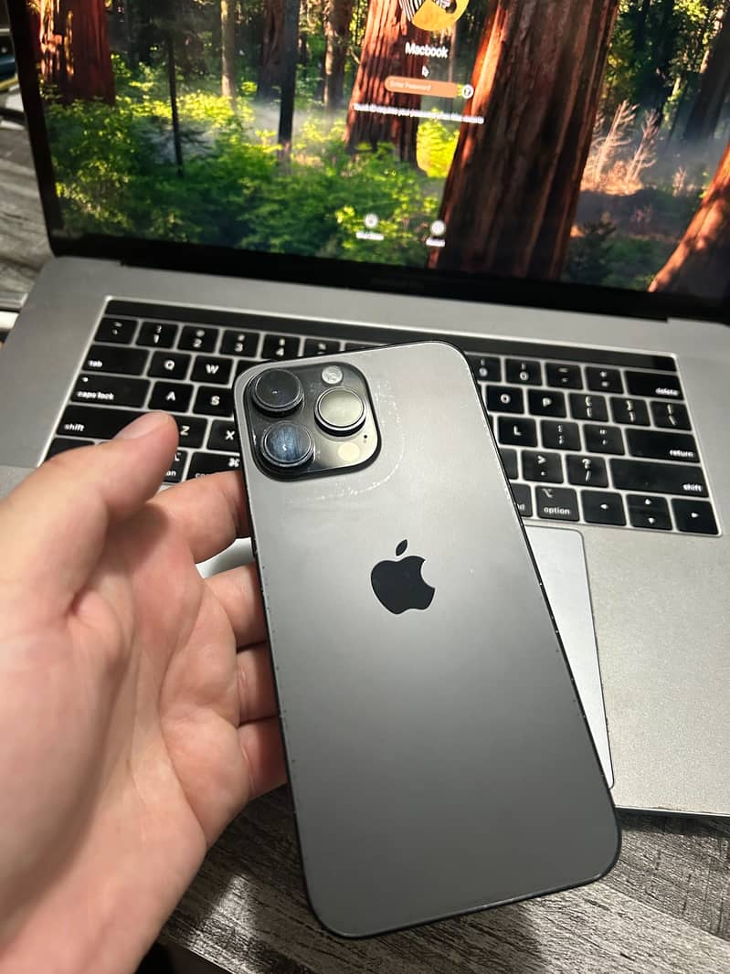 Apple iPhone 14 Pro Max 5