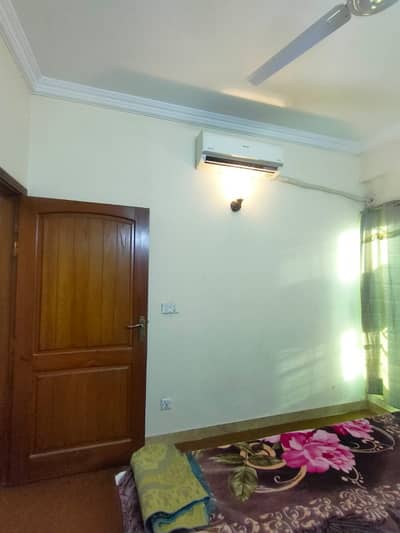 G15 Markaz studio 1 bed 2 bed fully finished flat available for rent daily weekly basic