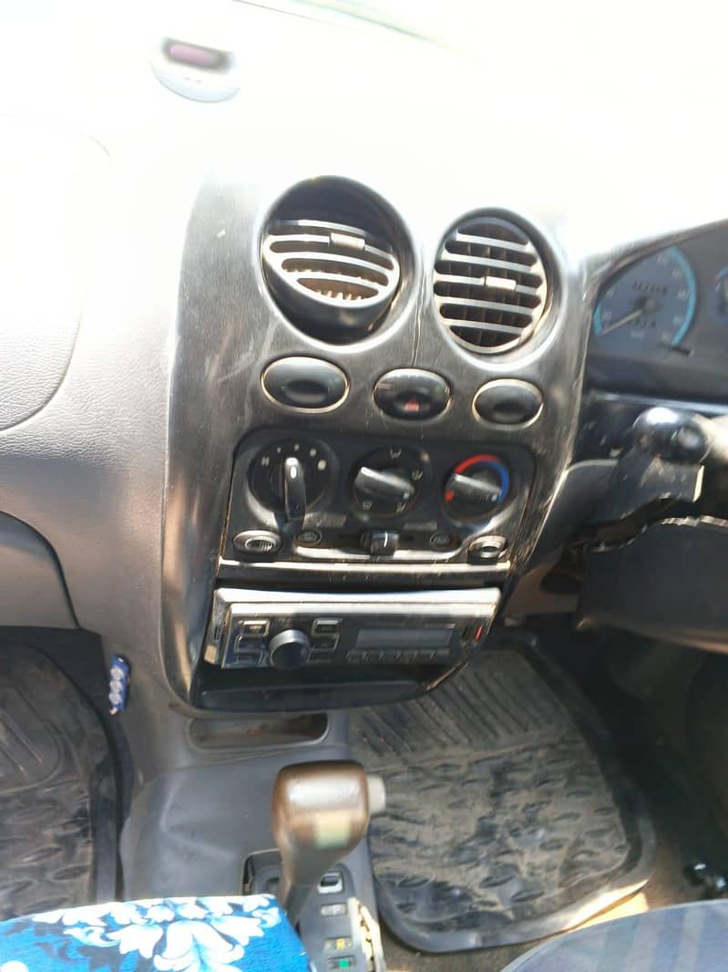 Chevrolet Exclusive 660cc 9