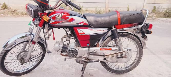 70cc bike honda model 2021 10/10 condition 