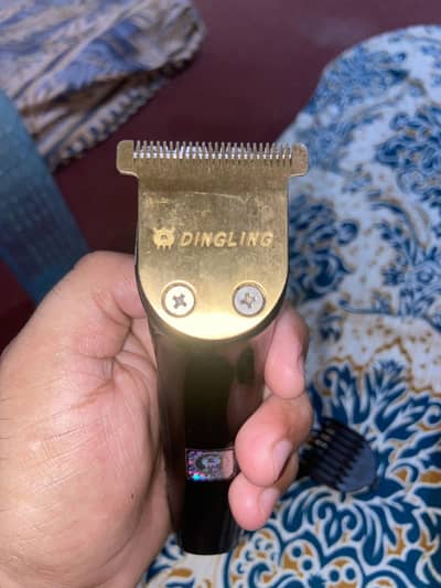 Dingling hair trimmer