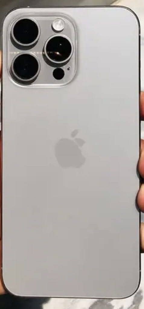 Apple iPhone 15 Pro Max 0