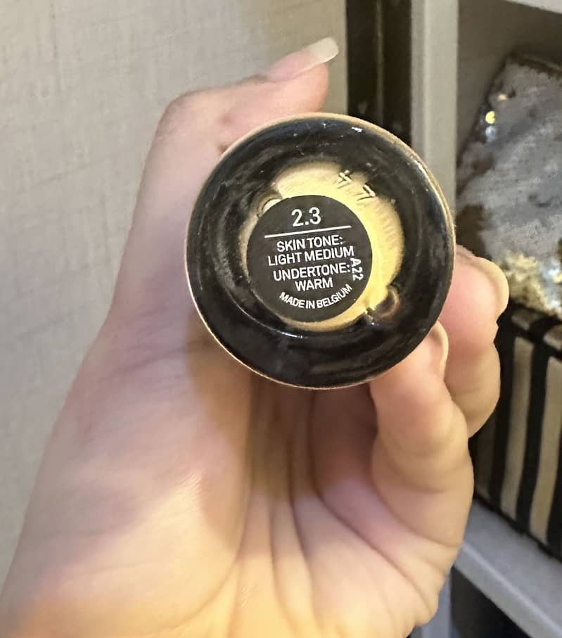 Smashbox foundation 2