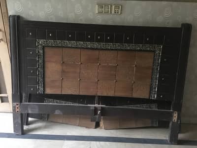 King size bed used for sale