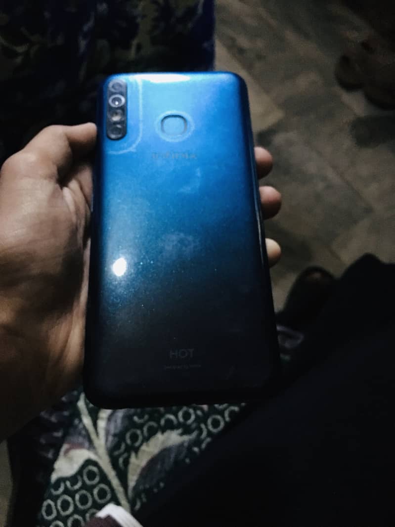 Infinix Hot 8 2