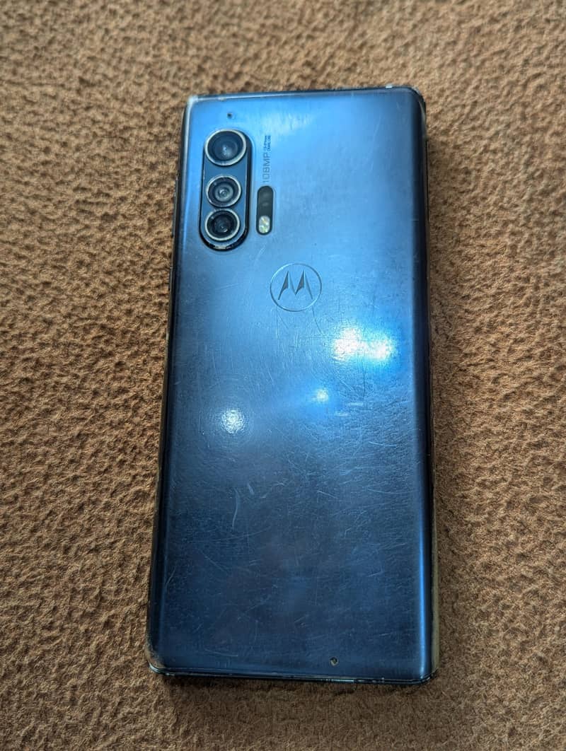 Motorola Edge Plus 1