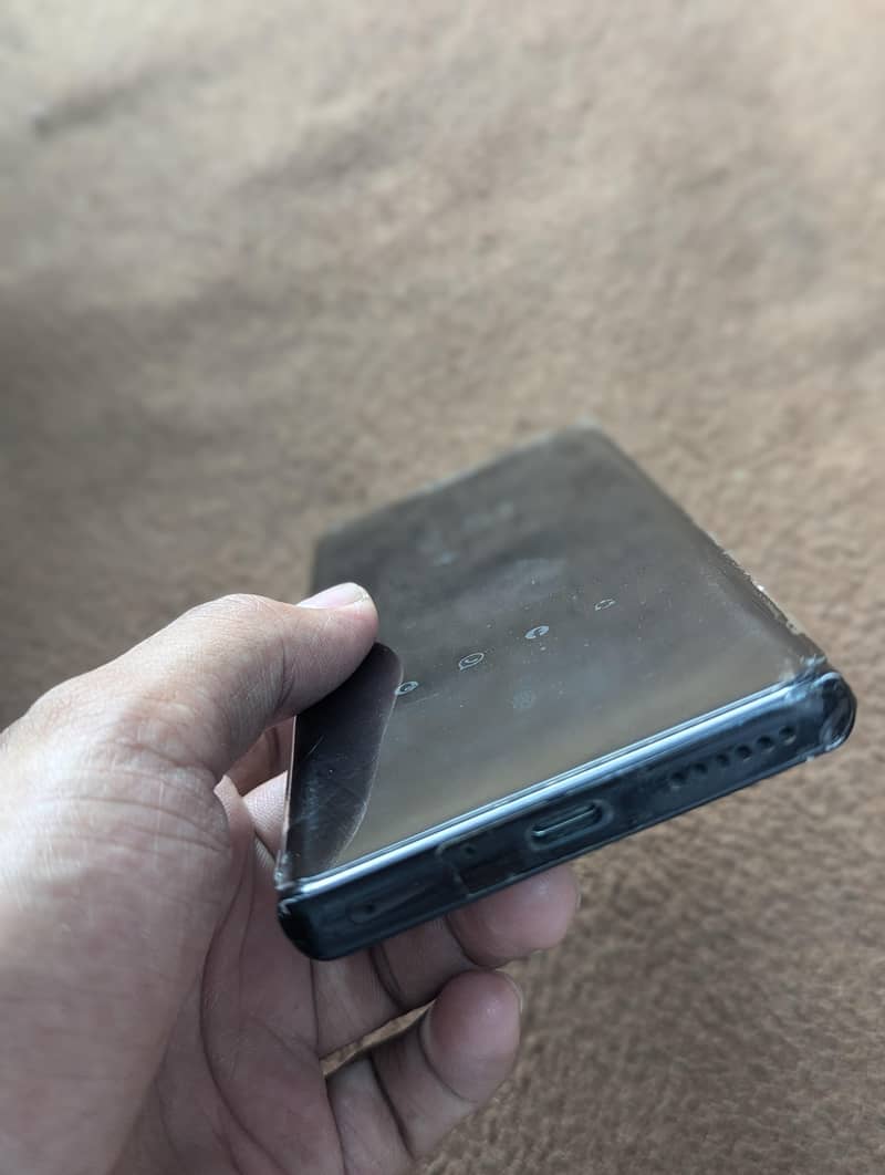 Motorola Edge Plus 3