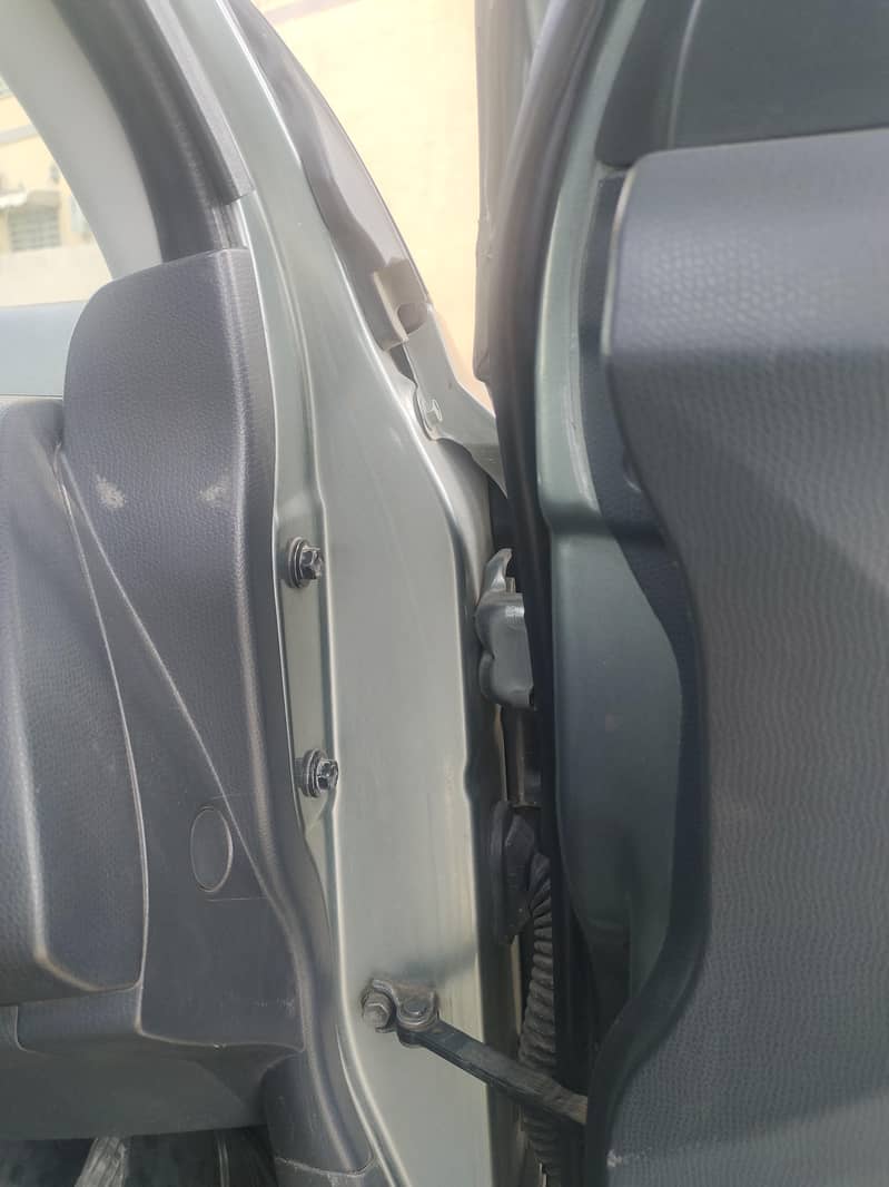 Suzuki Swift 2012 4