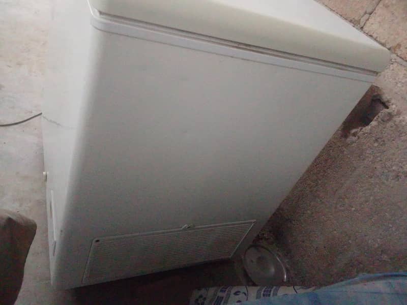 used D frizzier 4