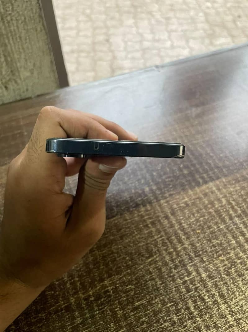 Samsung Mobile A07 4