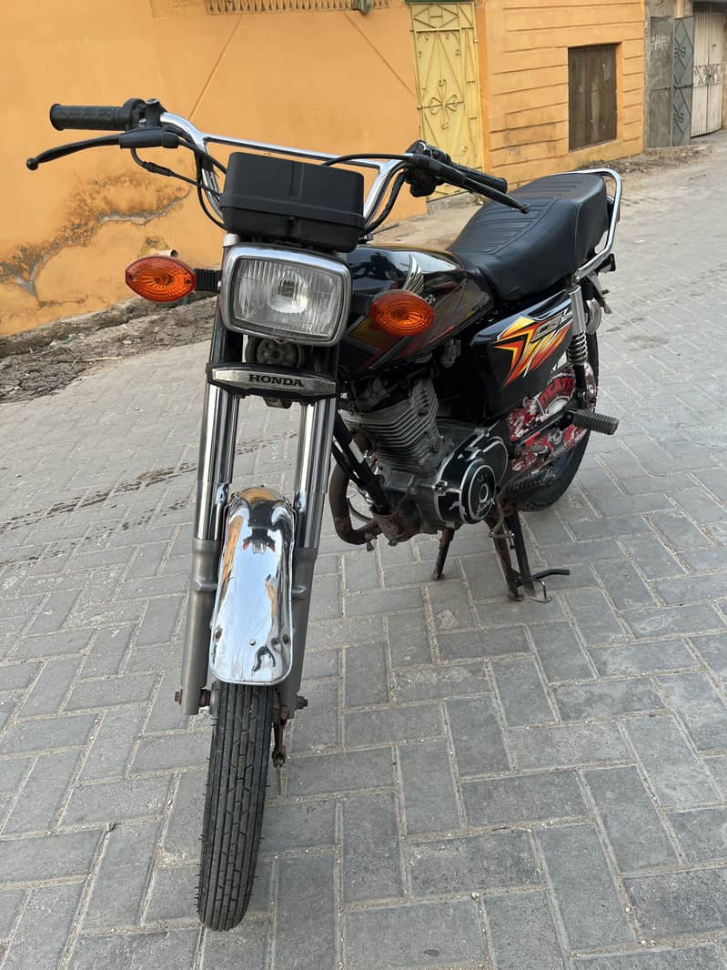 honda 125 applied 1