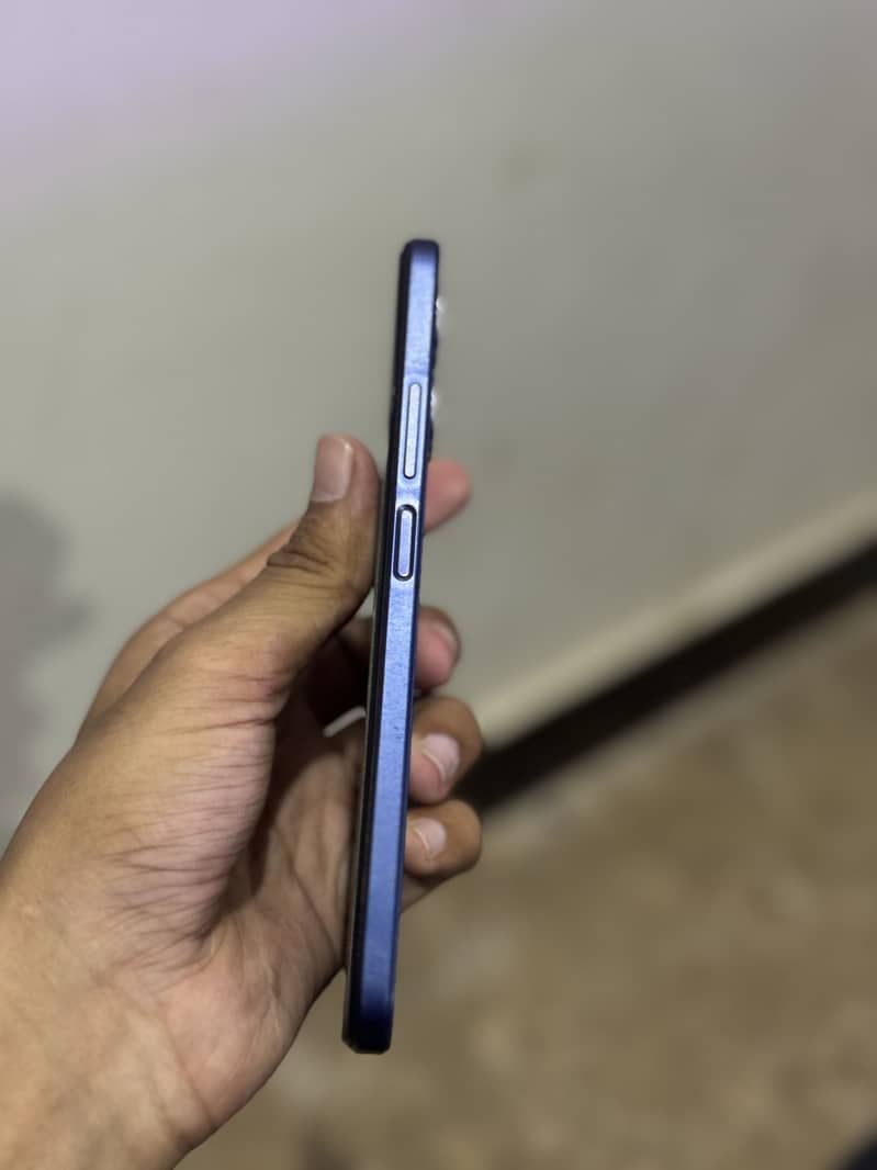 OPPO A17 4