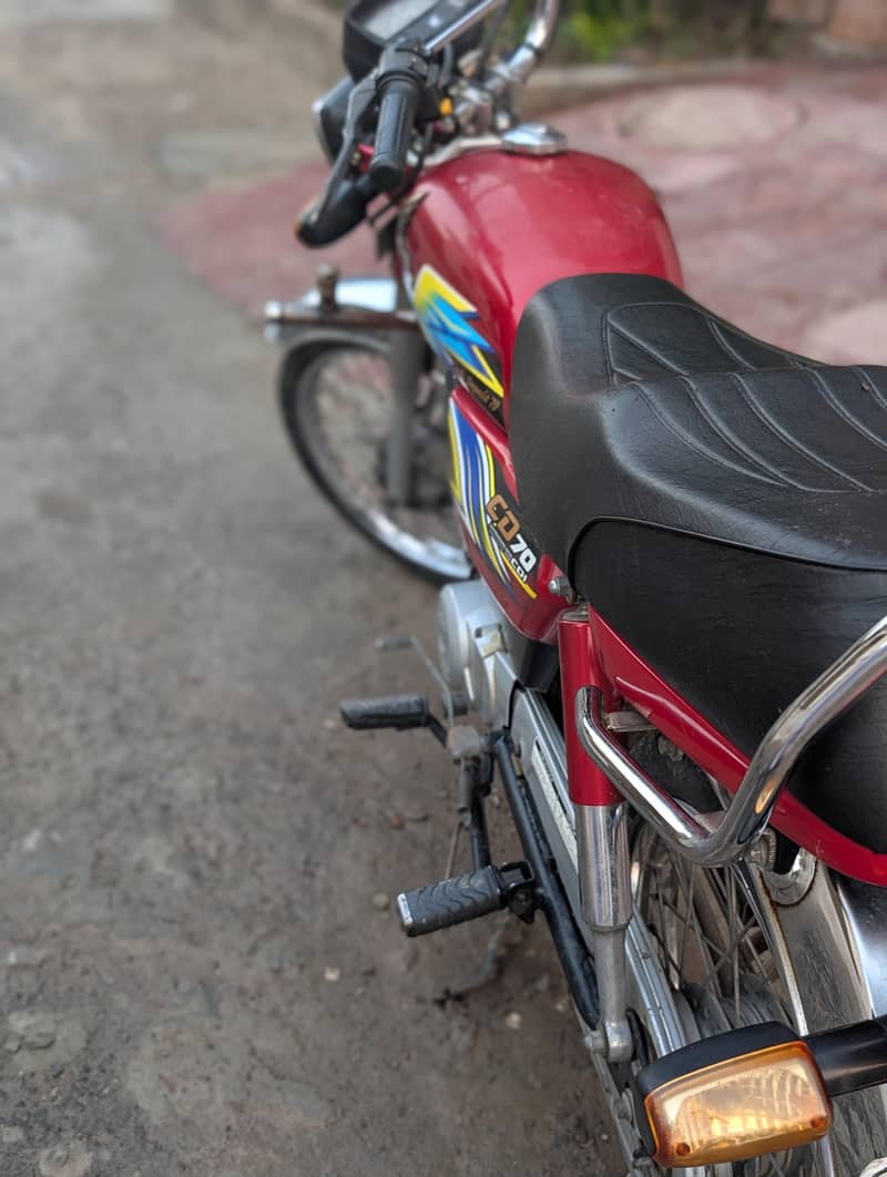 Honda CD70 -Well maintained,In a mint condition 3