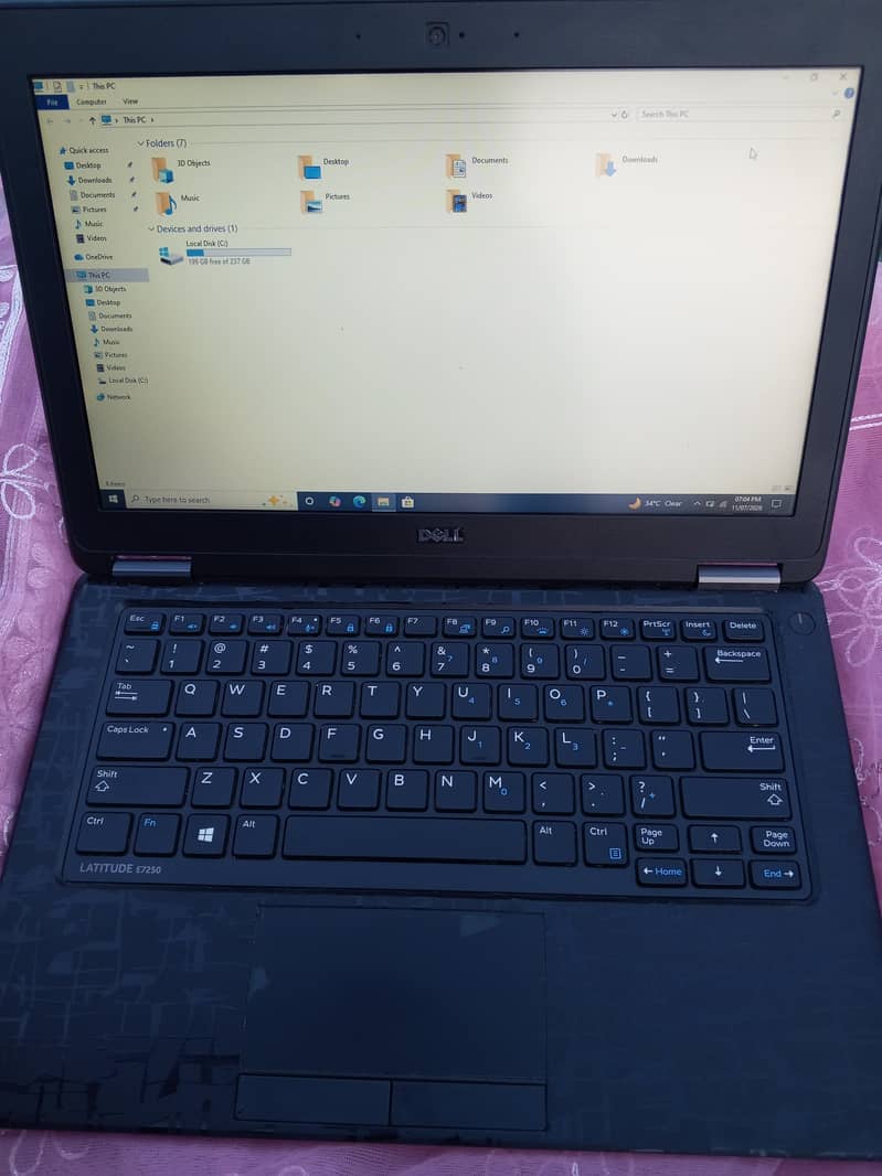 Dell Laptop 4