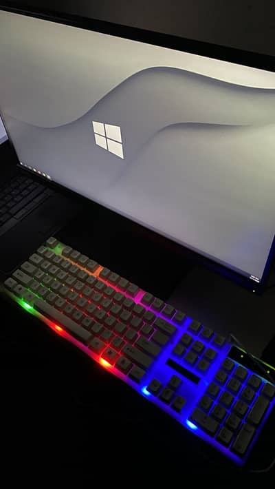Chinese Membrane Keyboard In White Color For Sale - Keyboard for sale