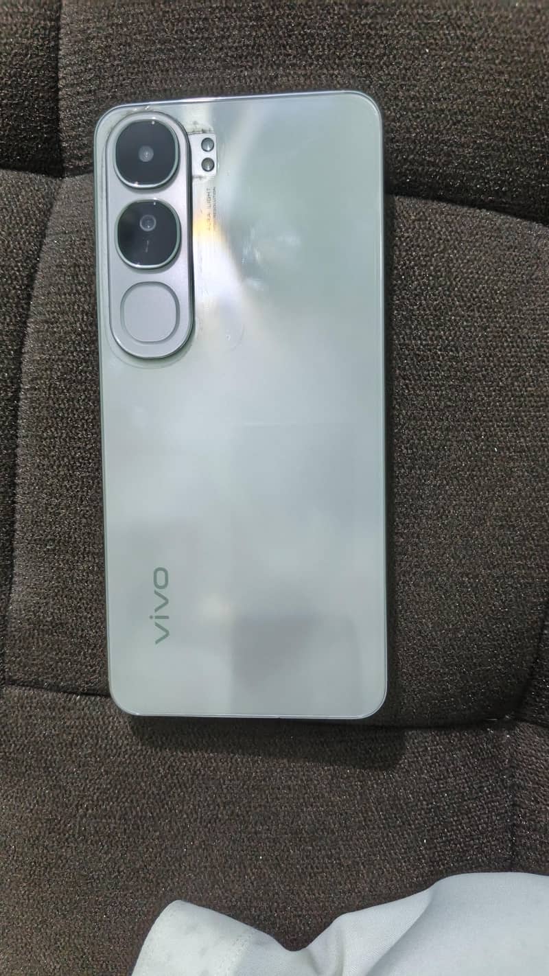 Vivo Y200 2