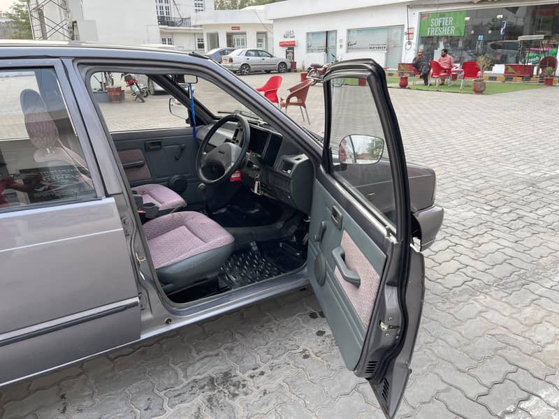 Suzuki Mehran VXR 2017 8