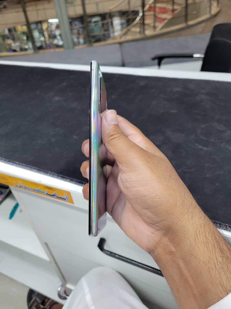 Samsung Mobile Note 10 Plus 2