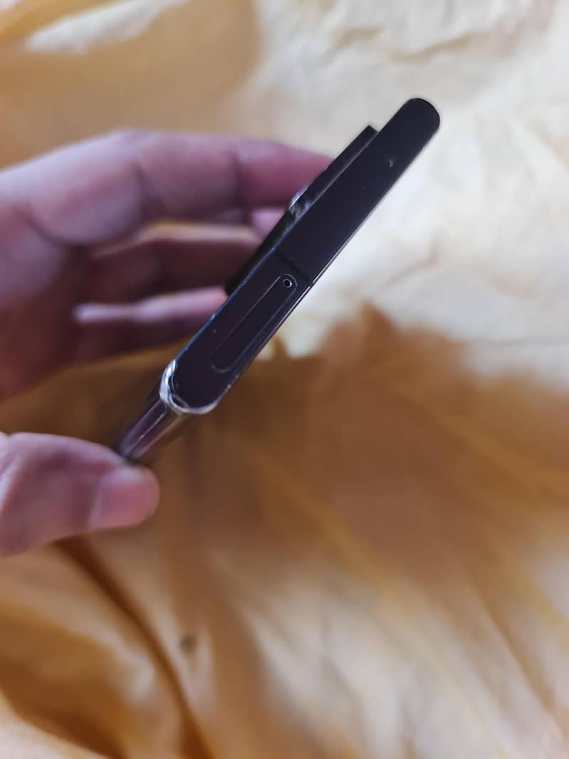 Samsung Mobile Note 20 Ultra 4