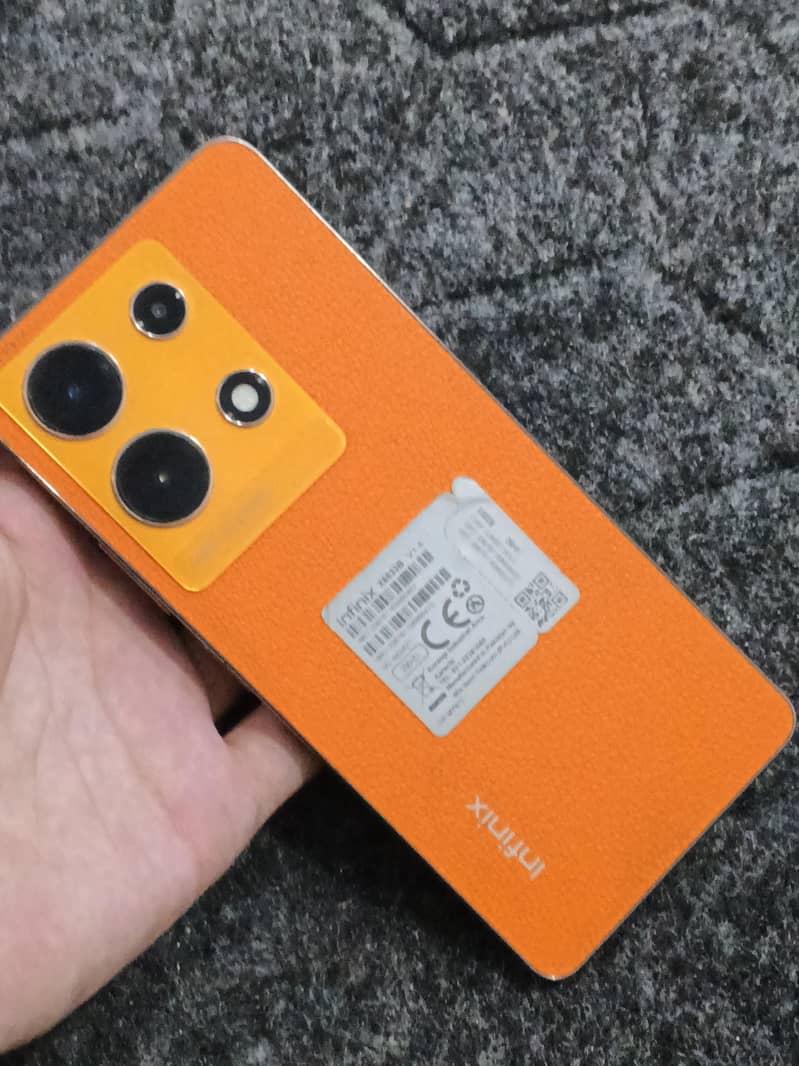 Infinix Note 30 5
