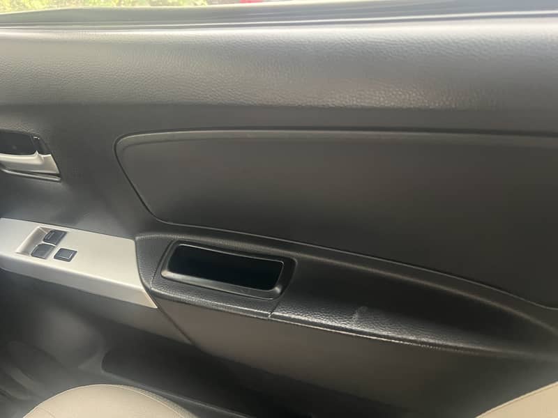 Suzuki Wagon R 2017 1